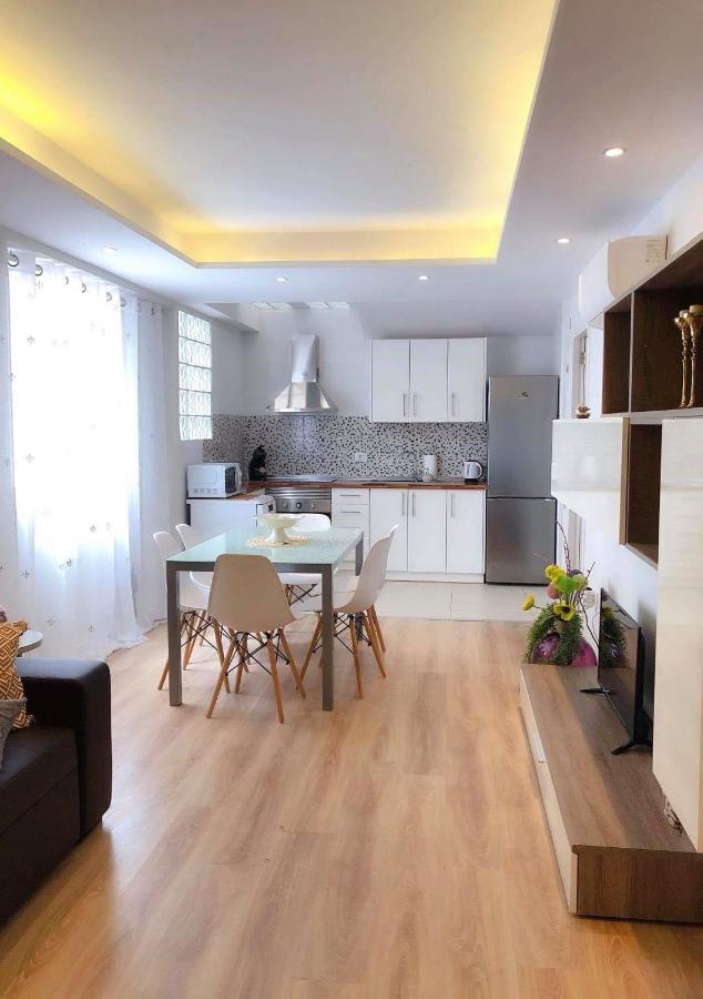 Beautiful 3 Bed Apartment In Los Cristianos Cactus Arona  Kültér fotó